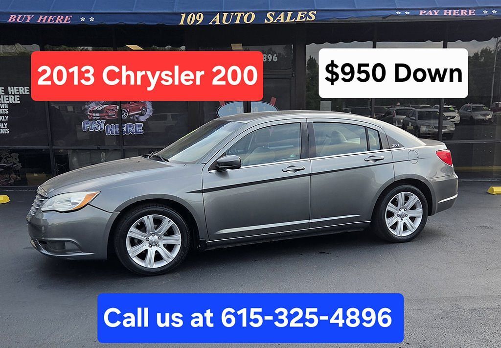2013 CHRYSLER 200