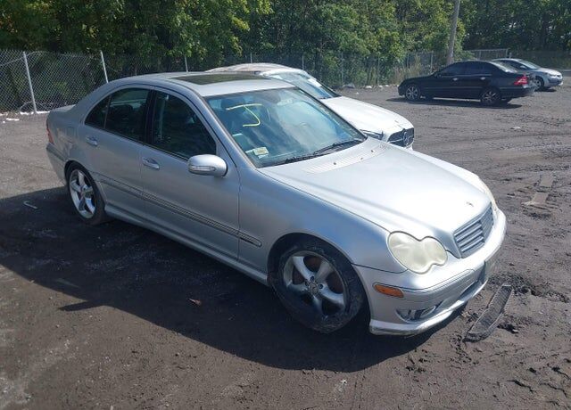 2006 MERCEDES-BENZ C-Class