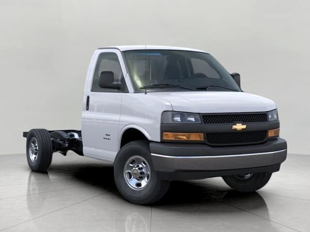 2026 CHEVROLET Express