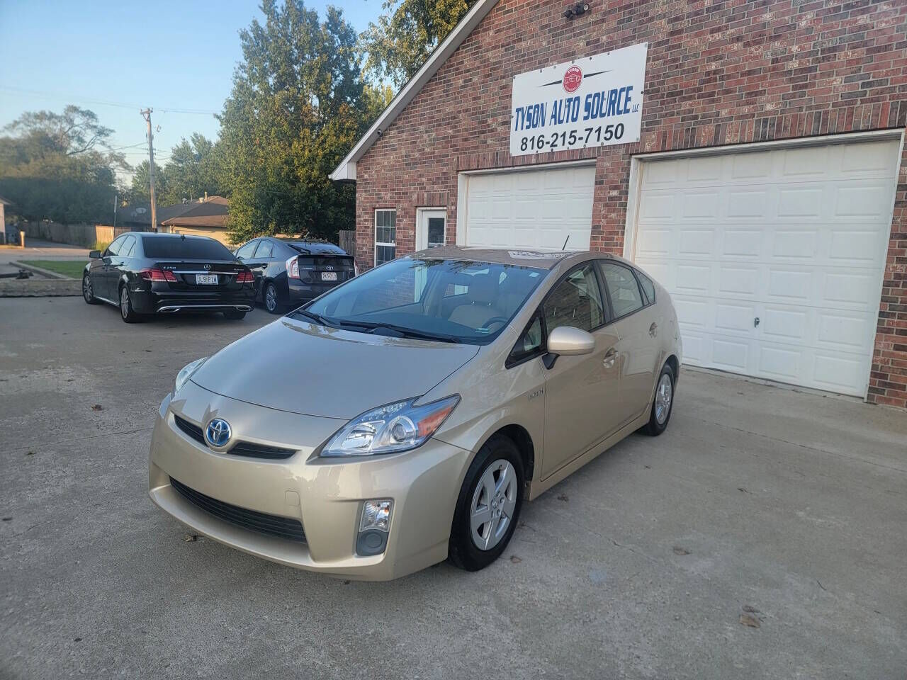 2011 TOYOTA PRIUS
