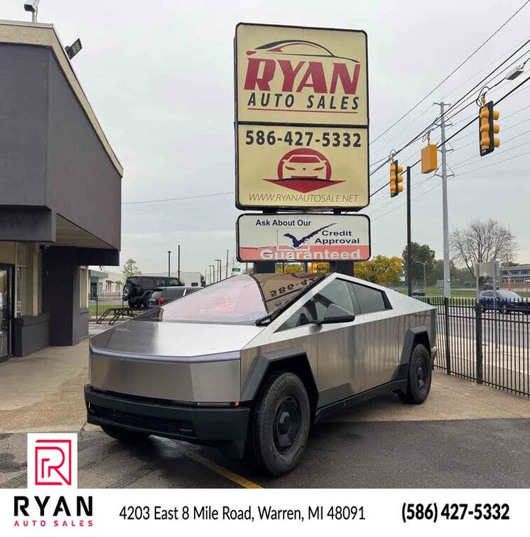 2026 TESLA Cybertruck