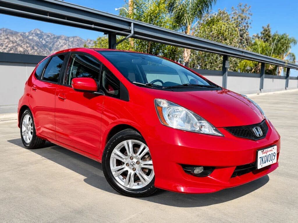 2010 HONDA Fit