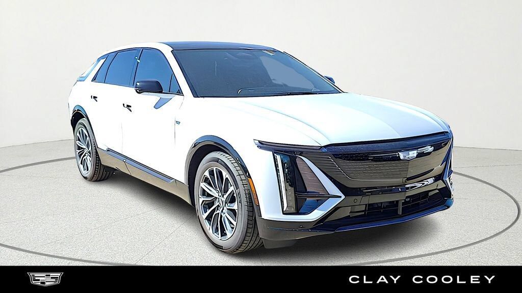 2026 CADILLAC Lyriq