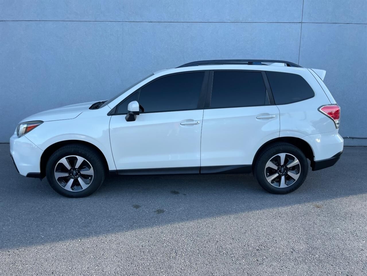 2017 SUBARU Forester