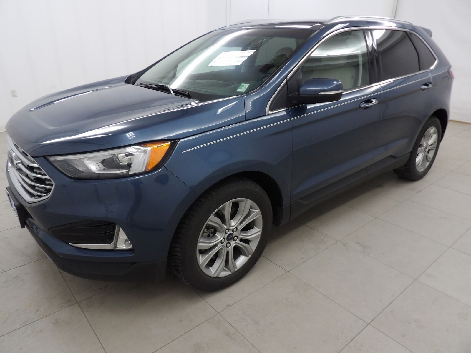 2019 FORD Edge