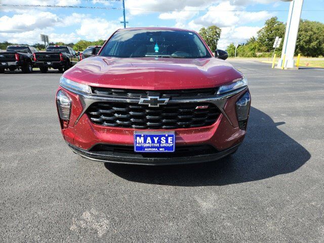 2025 CHEVROLET Trax