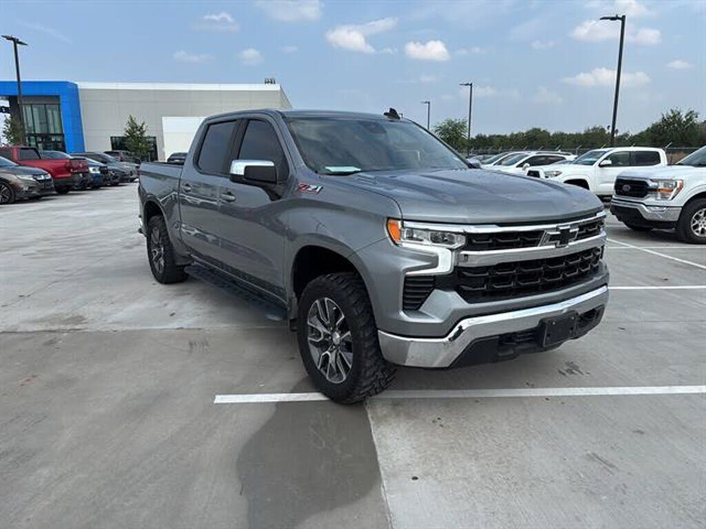 2023 CHEVROLET Silverado