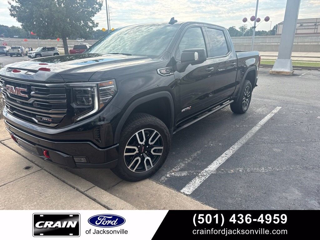 2025 GMC Sierra