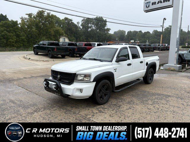 2011 DODGE Dakota