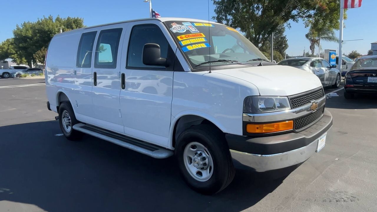 2025 CHEVROLET Express