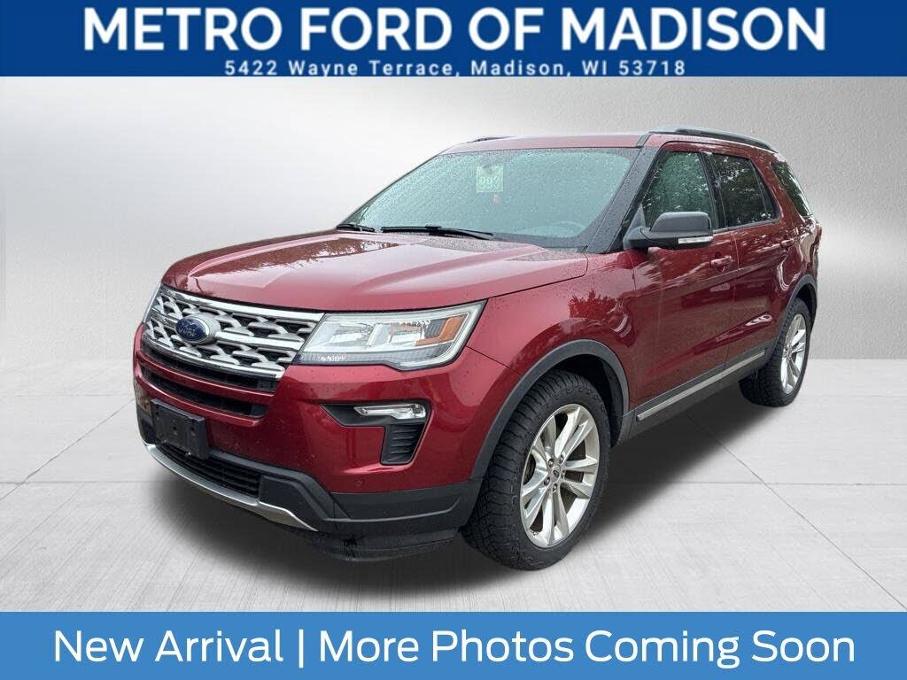 2018 FORD Explorer