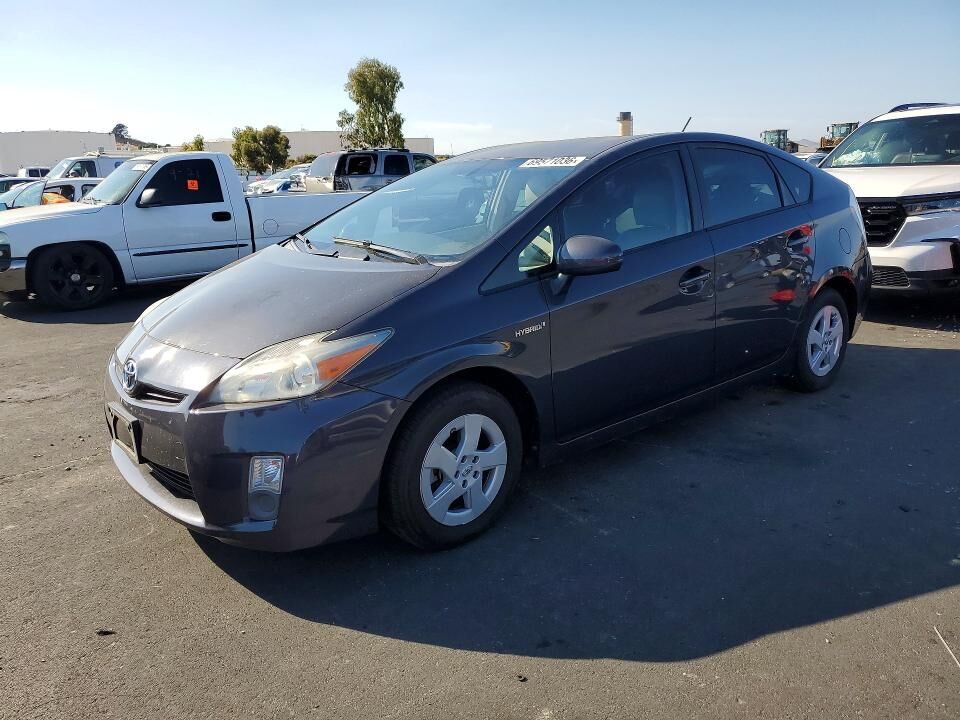 2011 TOYOTA PRIUS