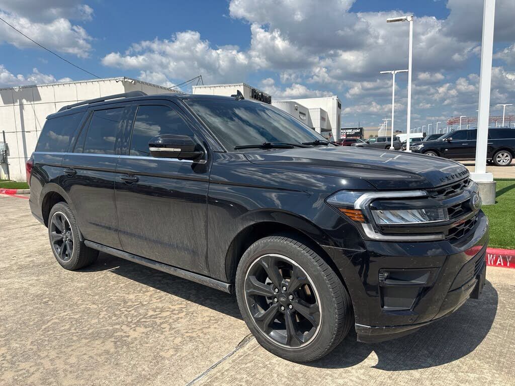 2024 FORD Expedition