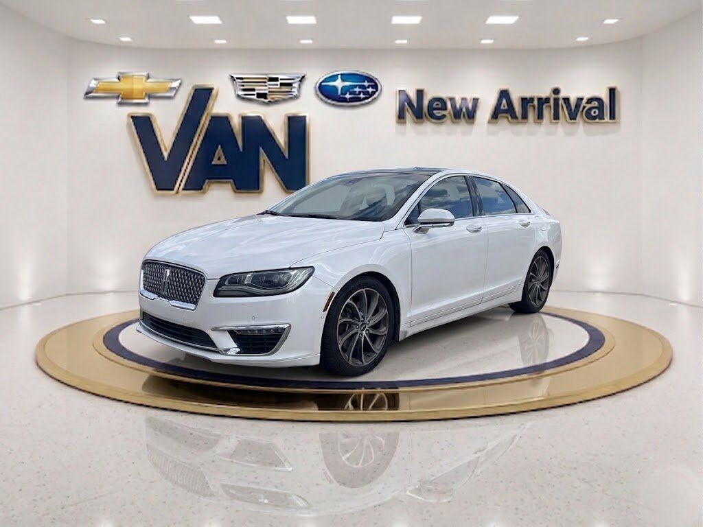 2017 LINCOLN MKZ