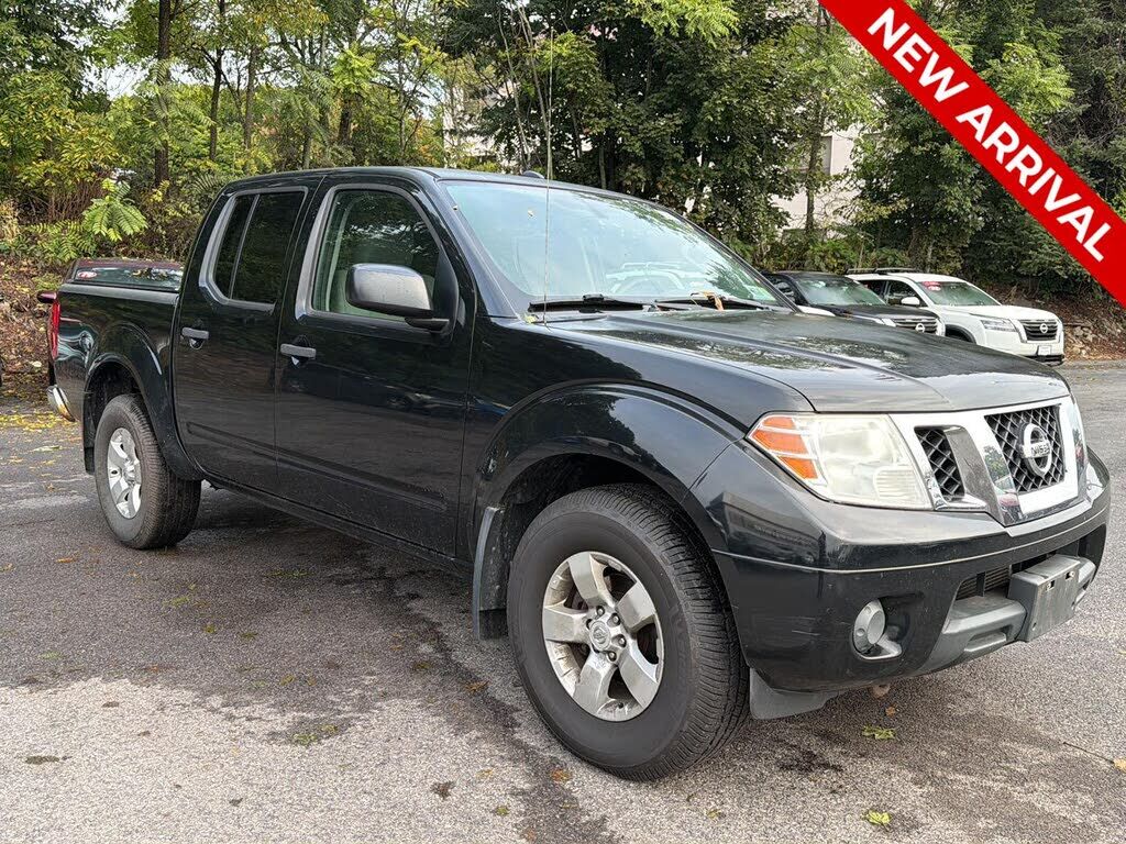 2012 NISSAN Frontier