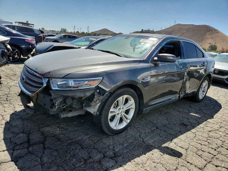2017 FORD Taurus
