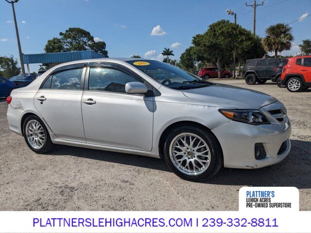 2011 TOYOTA Corolla