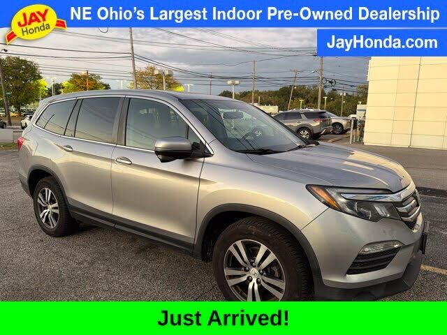 2016 HONDA Pilot