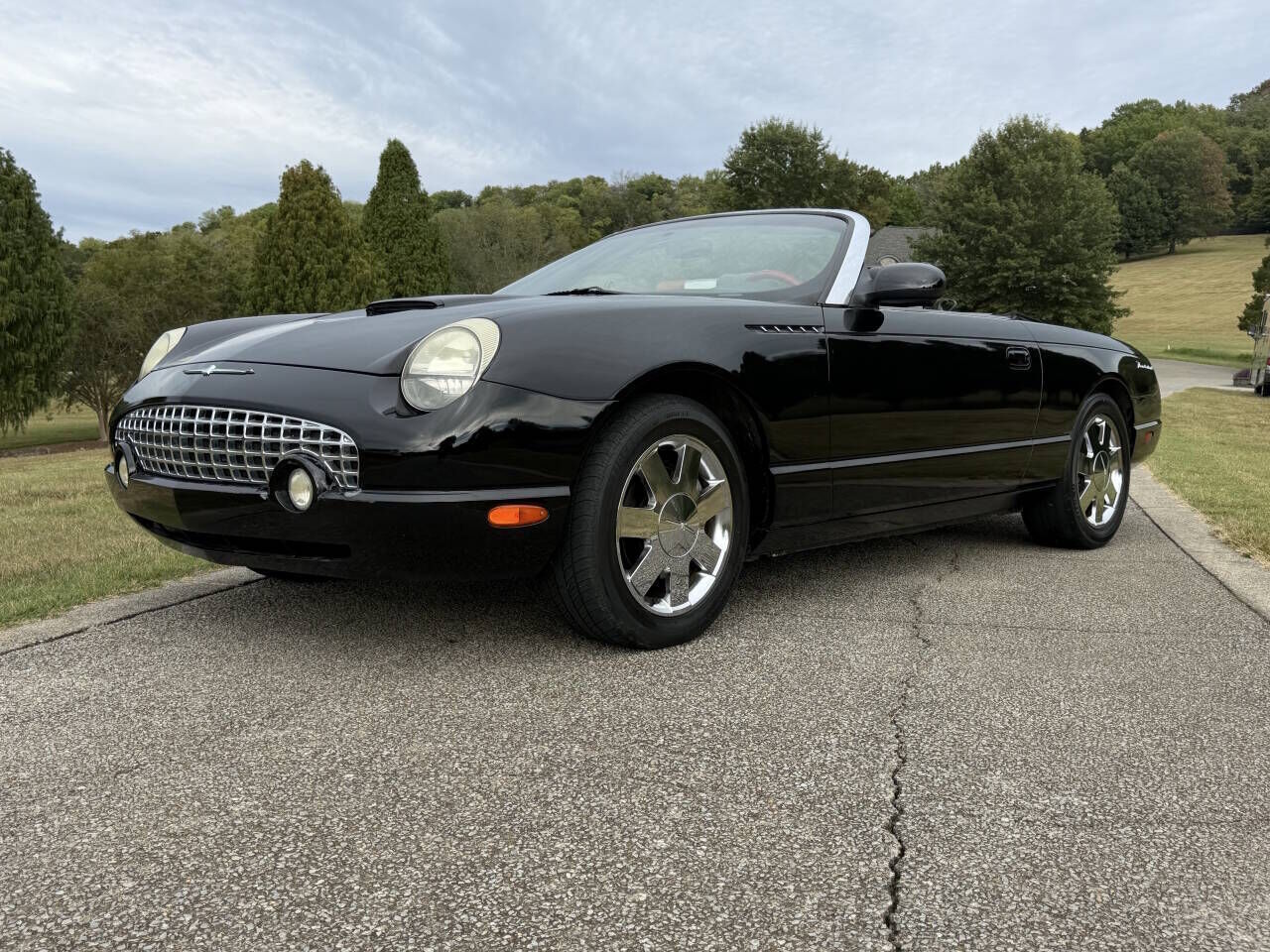2002 FORD Thunderbird