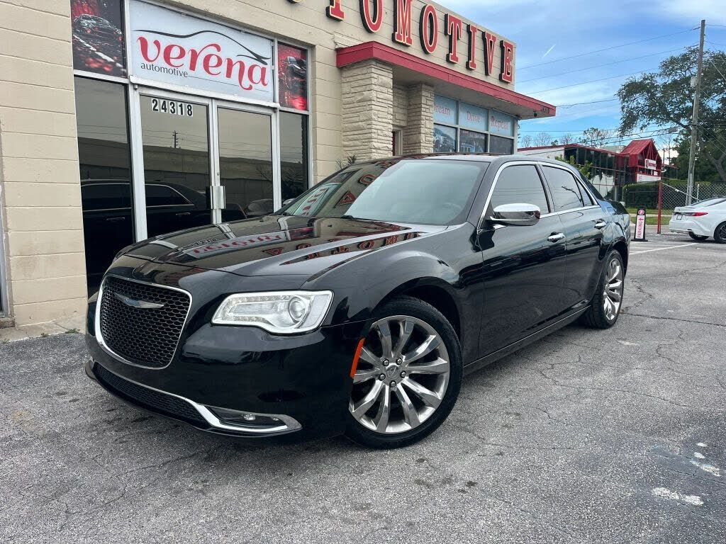 2018 CHRYSLER 300