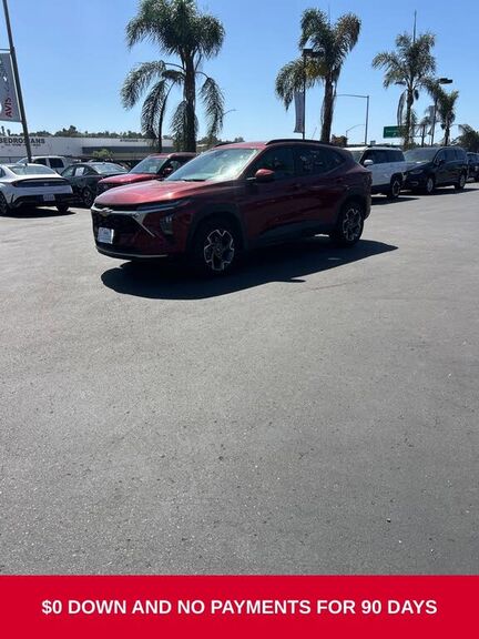 2025 CHEVROLET Trax