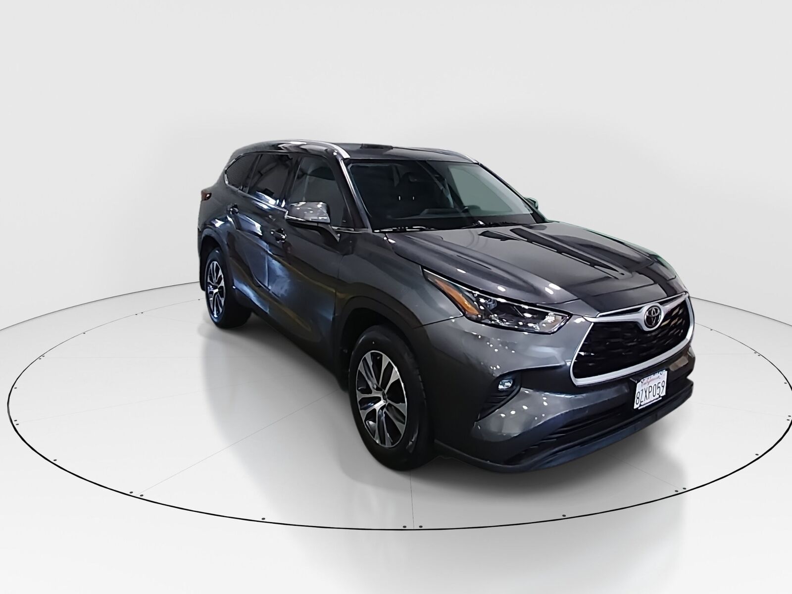 2022 TOYOTA Highlander