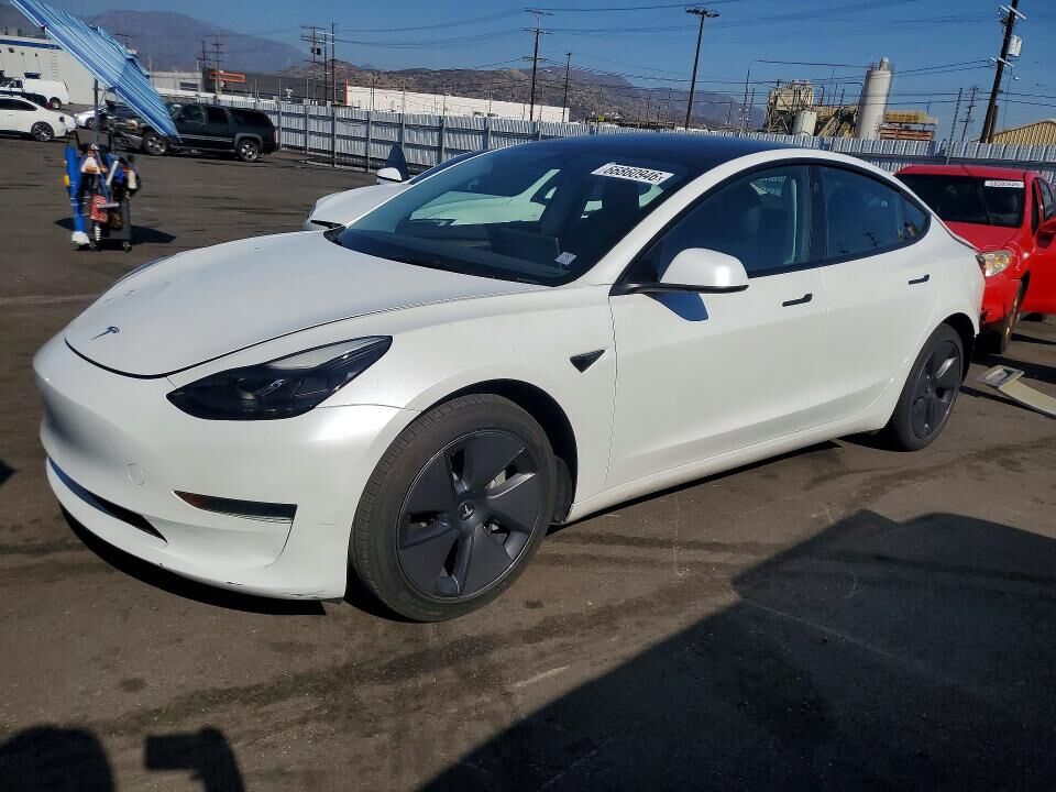 2023 TESLA Model 3
