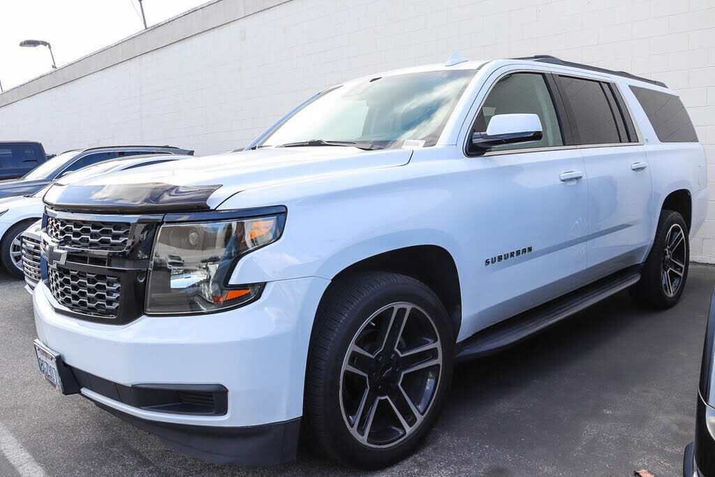 2018 CHEVROLET Suburban