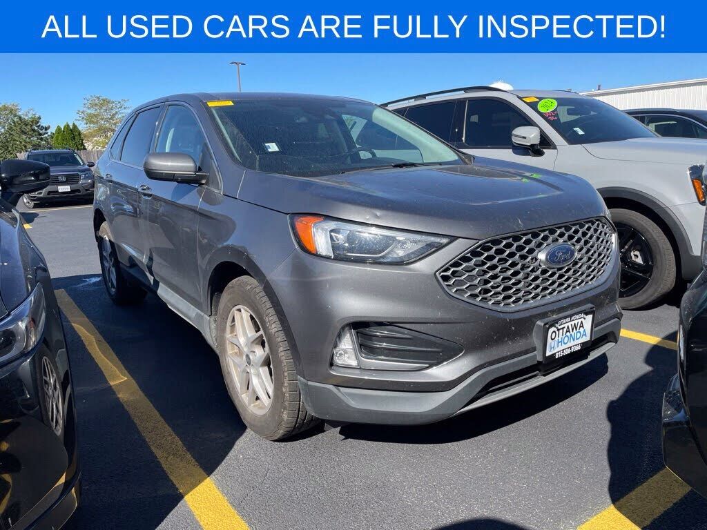 2023 FORD Edge