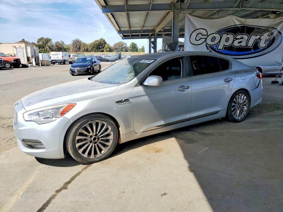 2016 KIA K900
