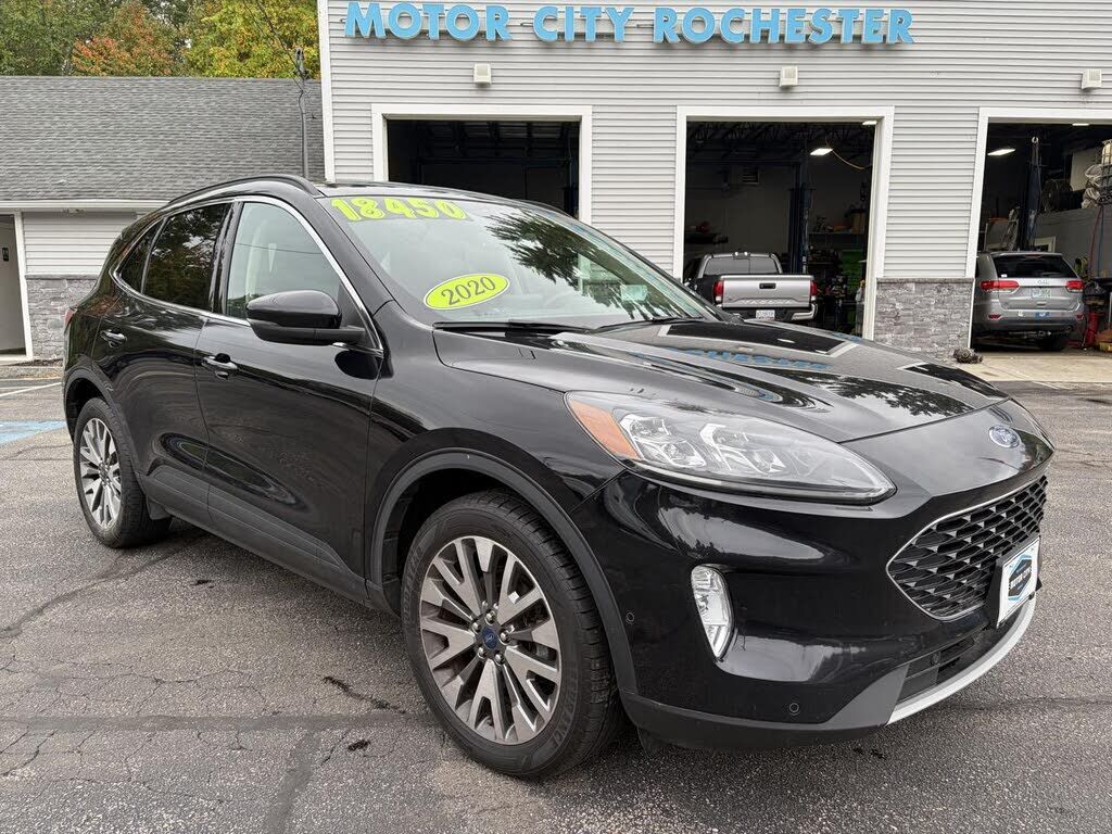 2020 FORD Escape