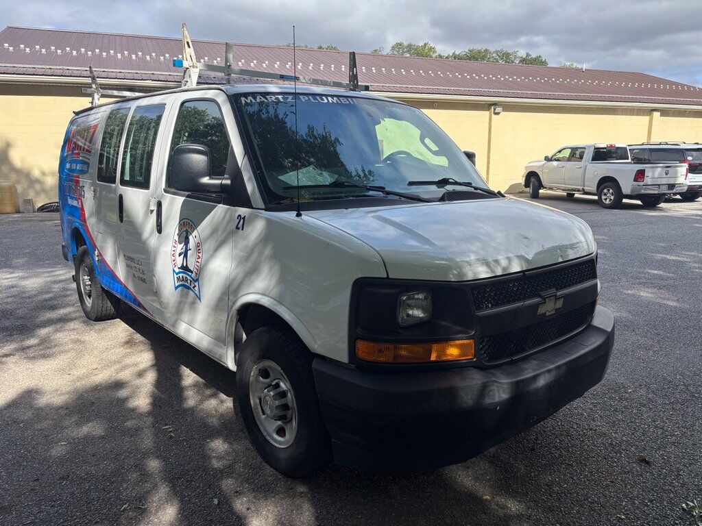 2017 CHEVROLET Express