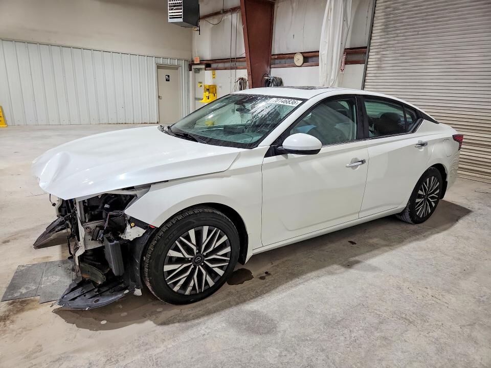2023 NISSAN Altima