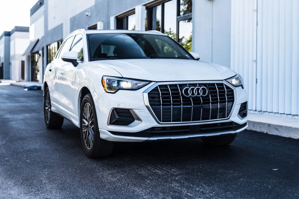 2021 AUDI Q3
