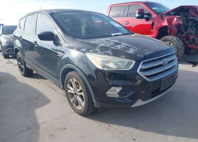 2017 FORD Escape