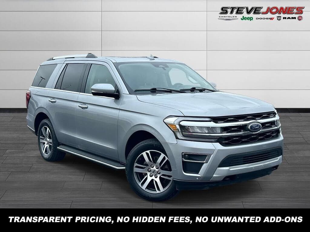 2022 FORD Expedition