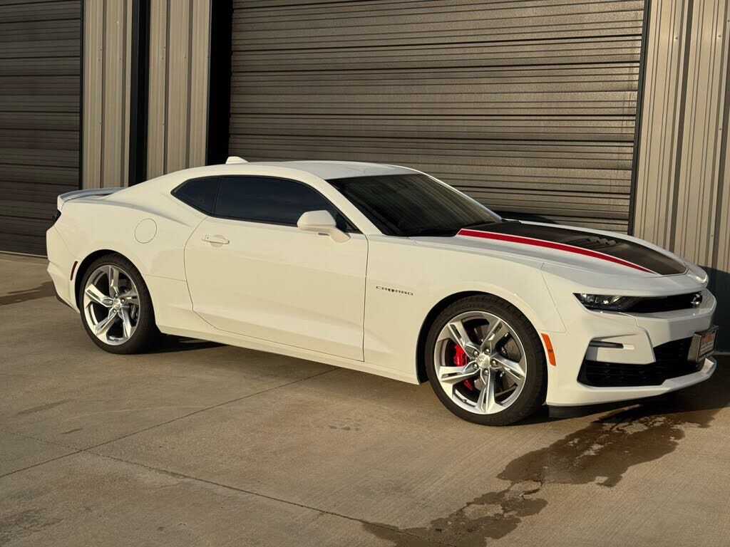 2023 CHEVROLET Camaro
