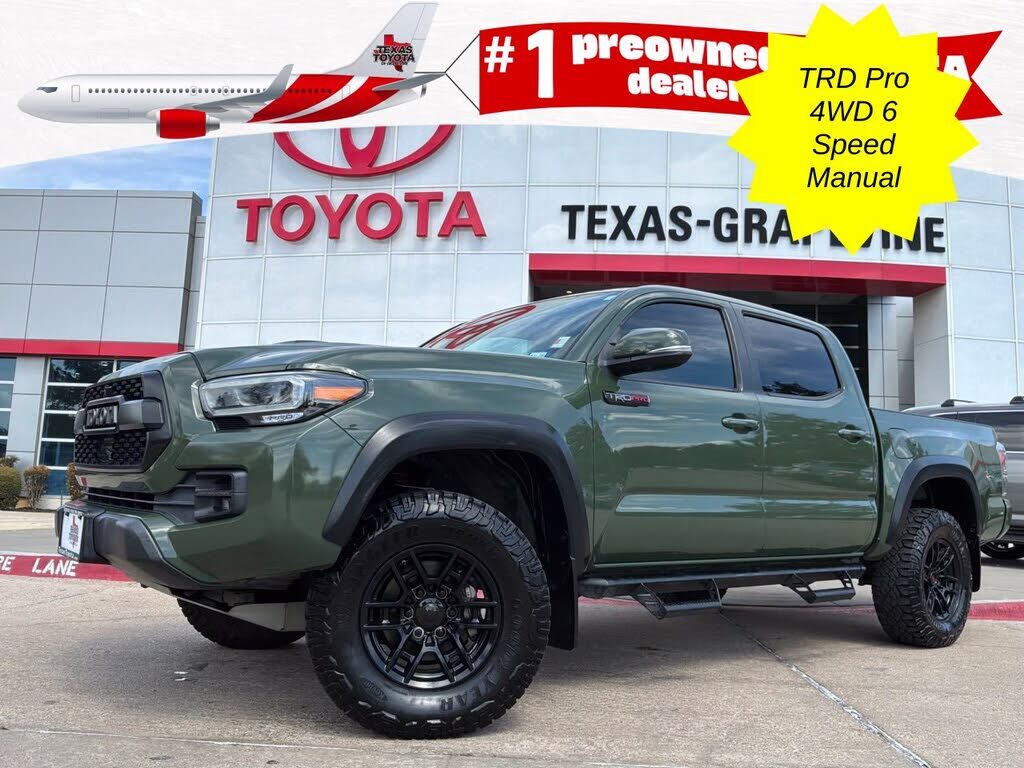 2020 TOYOTA Tacoma