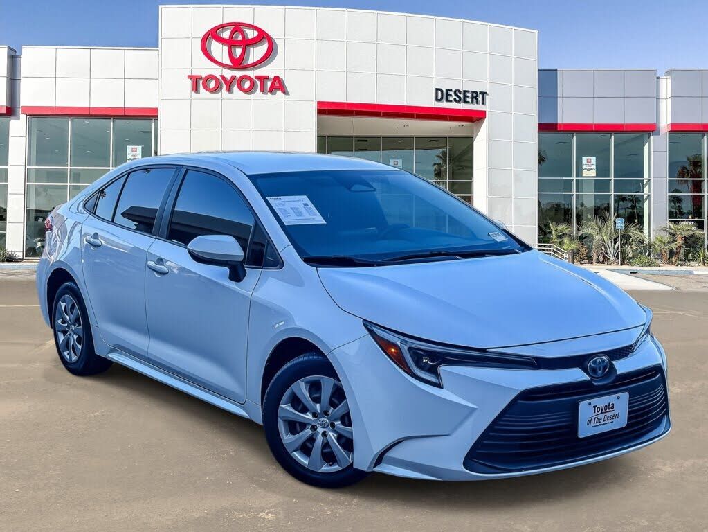 2024 TOYOTA Corolla