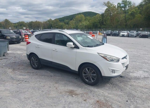 2015 HYUNDAI Tucson