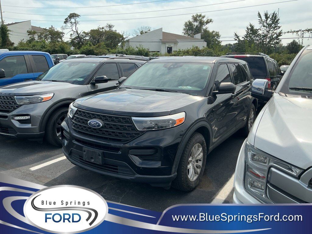 2021 FORD Explorer