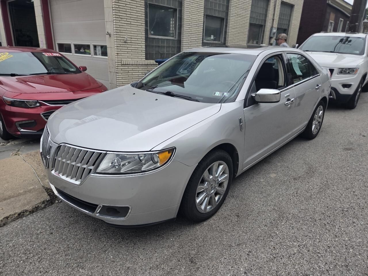 2010 LINCOLN MKZ