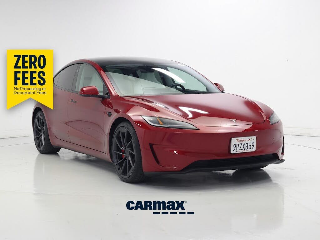2024 TESLA Model 3