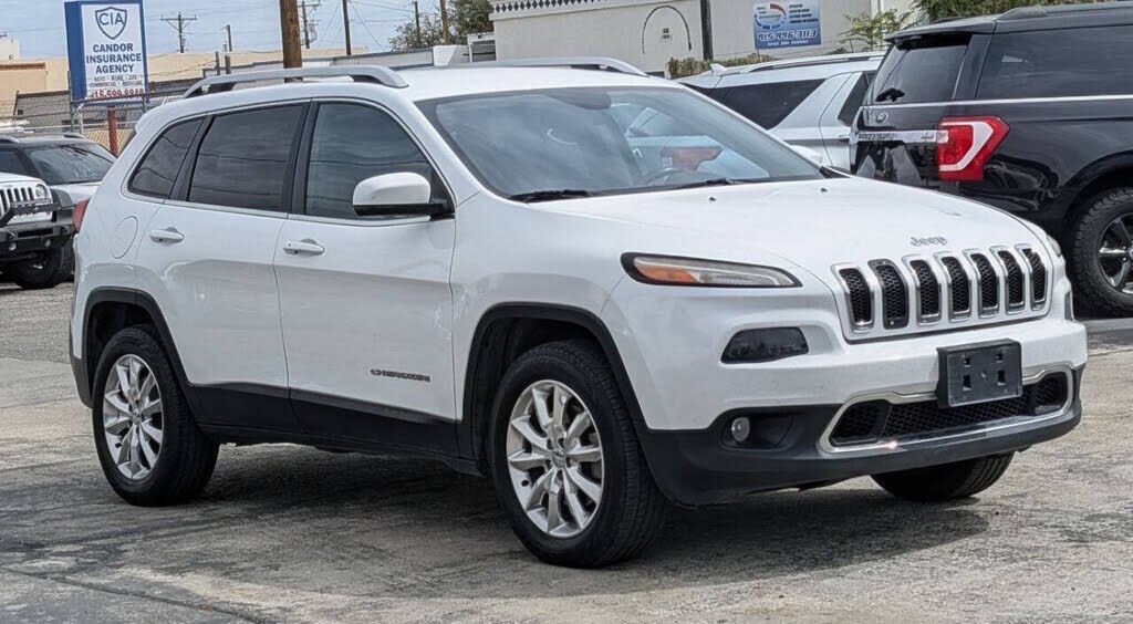 2016 JEEP Cherokee