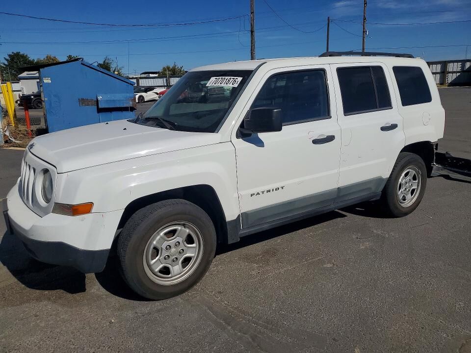 2016 JEEP Patriot
