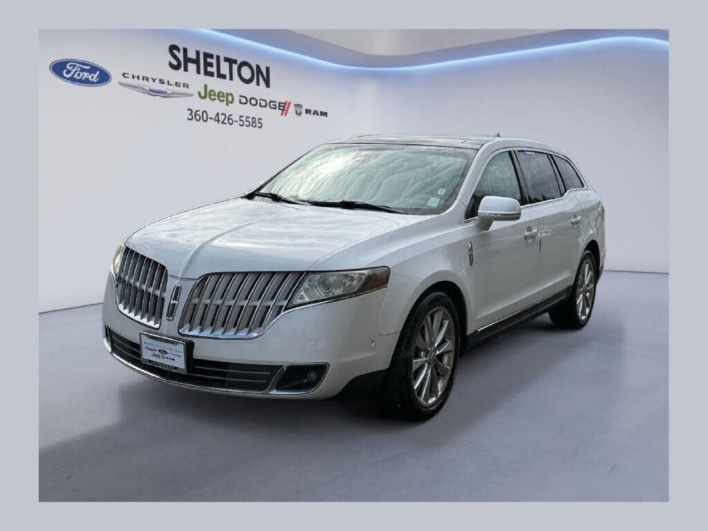 2011 LINCOLN MKT