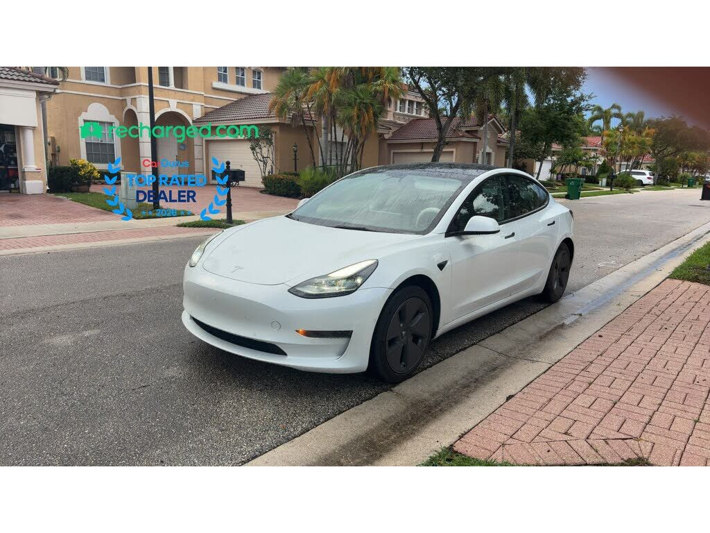 2021 TESLA Model 3