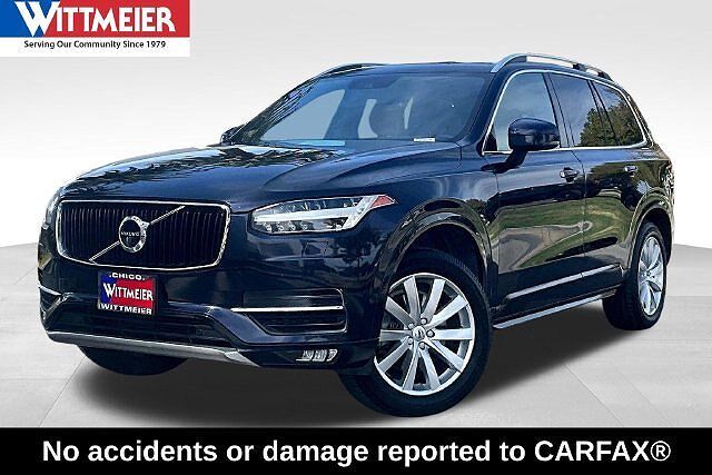2017 VOLVO XC90