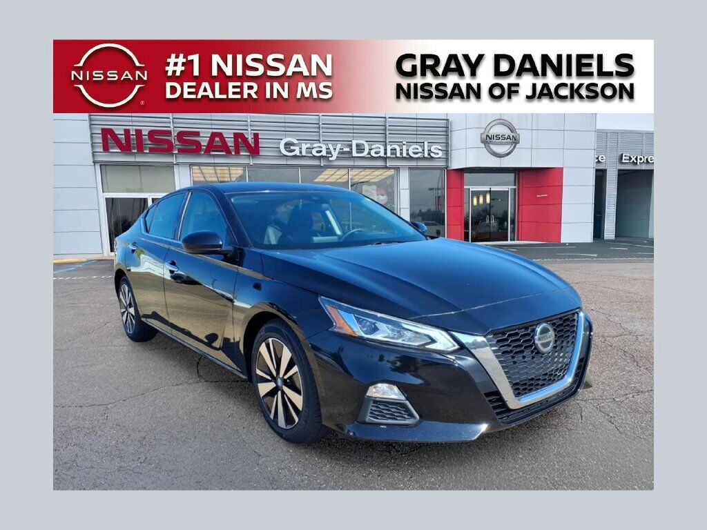 2022 NISSAN Altima