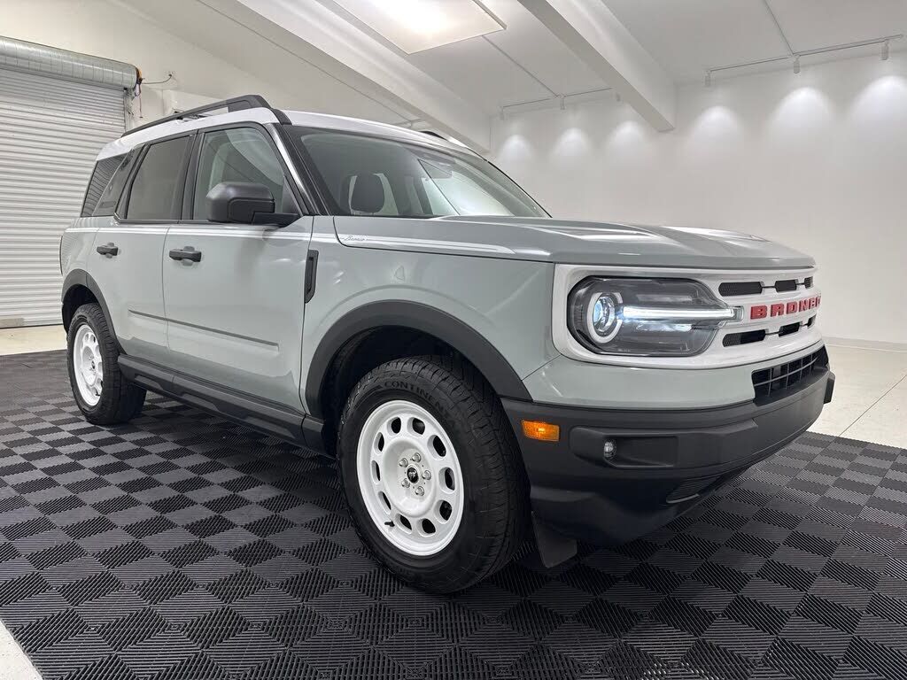 2024 FORD Bronco